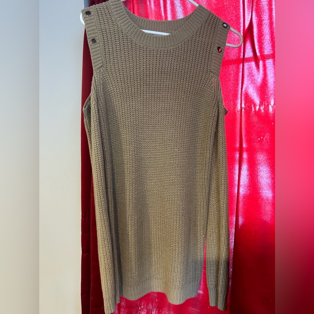 Very comfortable sweater!